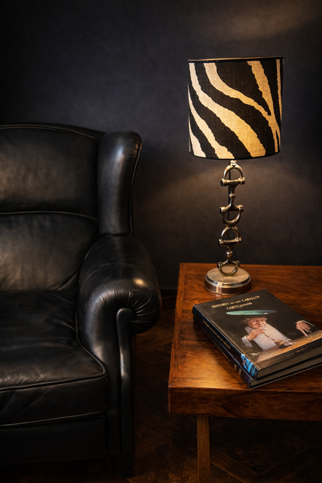 SILLON CLUB INGLES DE CUERO NEGRO - Imagen 3