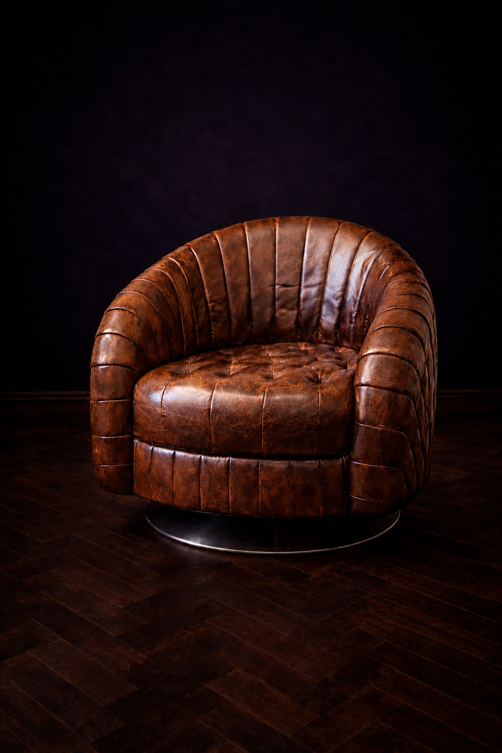 sillon-giratorio-de-piel-capitone-shell-the-patina-house