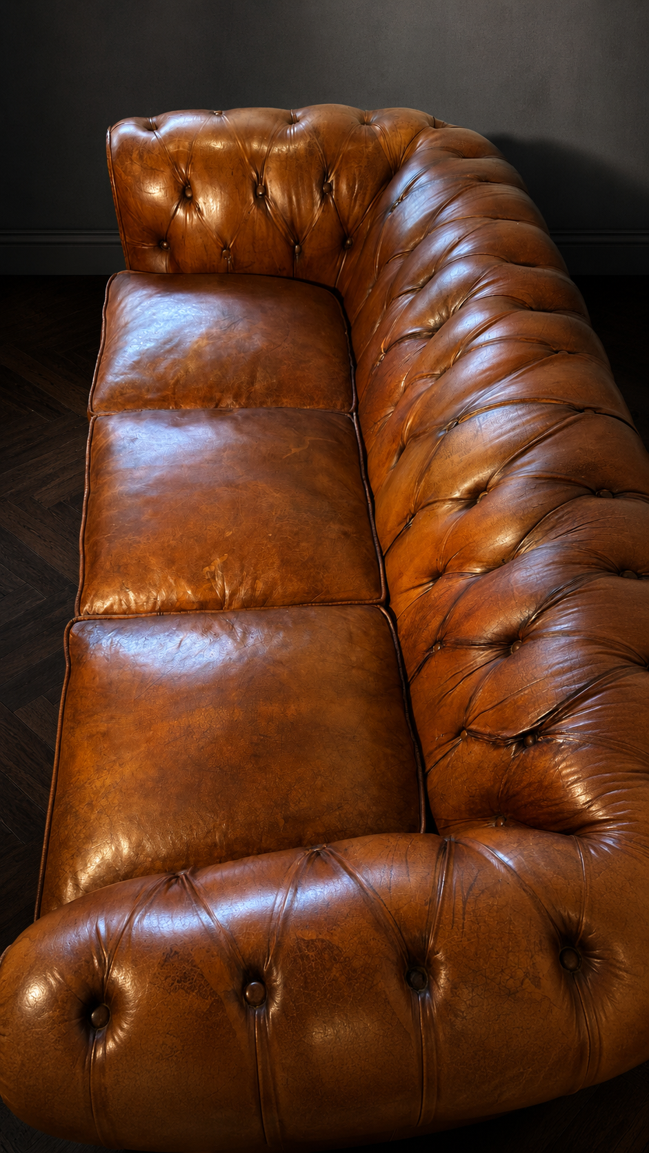 Sofá Chesterfield inglés de cuero miel con muelles tradicionales - Imagen 5