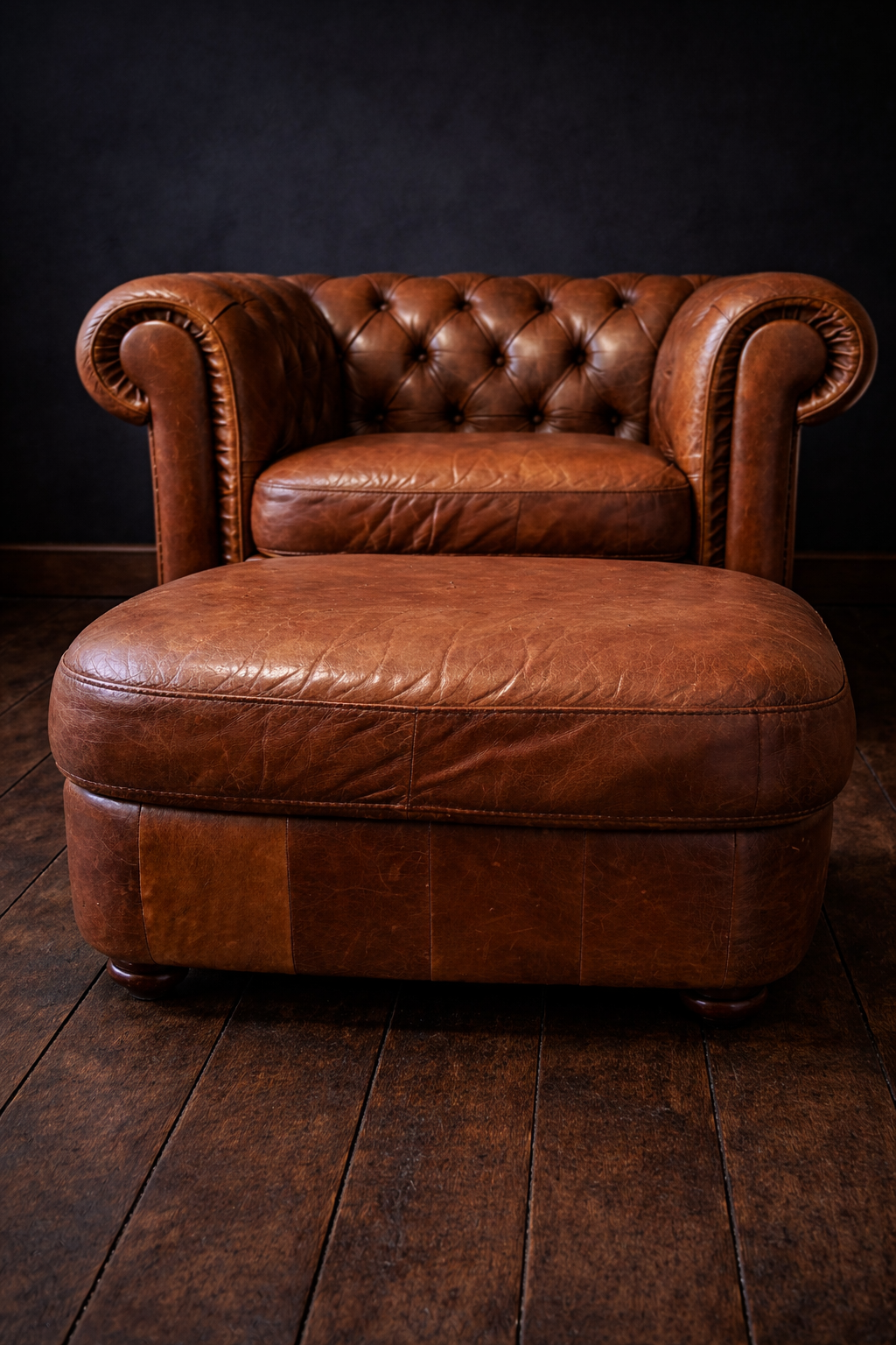 SILLON CHESTERFIELD CLUB VINTAGE CON OTTOMAN - Imagen 6
