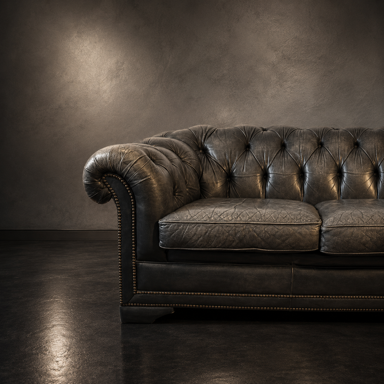 SOFA CHESTERFIELD EN PIEL GRAFITO PATINADA - Imagen 4