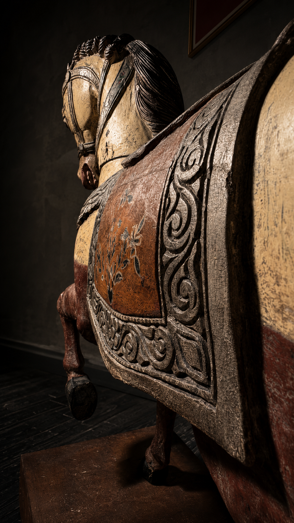 CABALLO CEREMONIAL INDIO EN MADERA POLICROMADA FINALES SIGLO XIX - Imagen 5